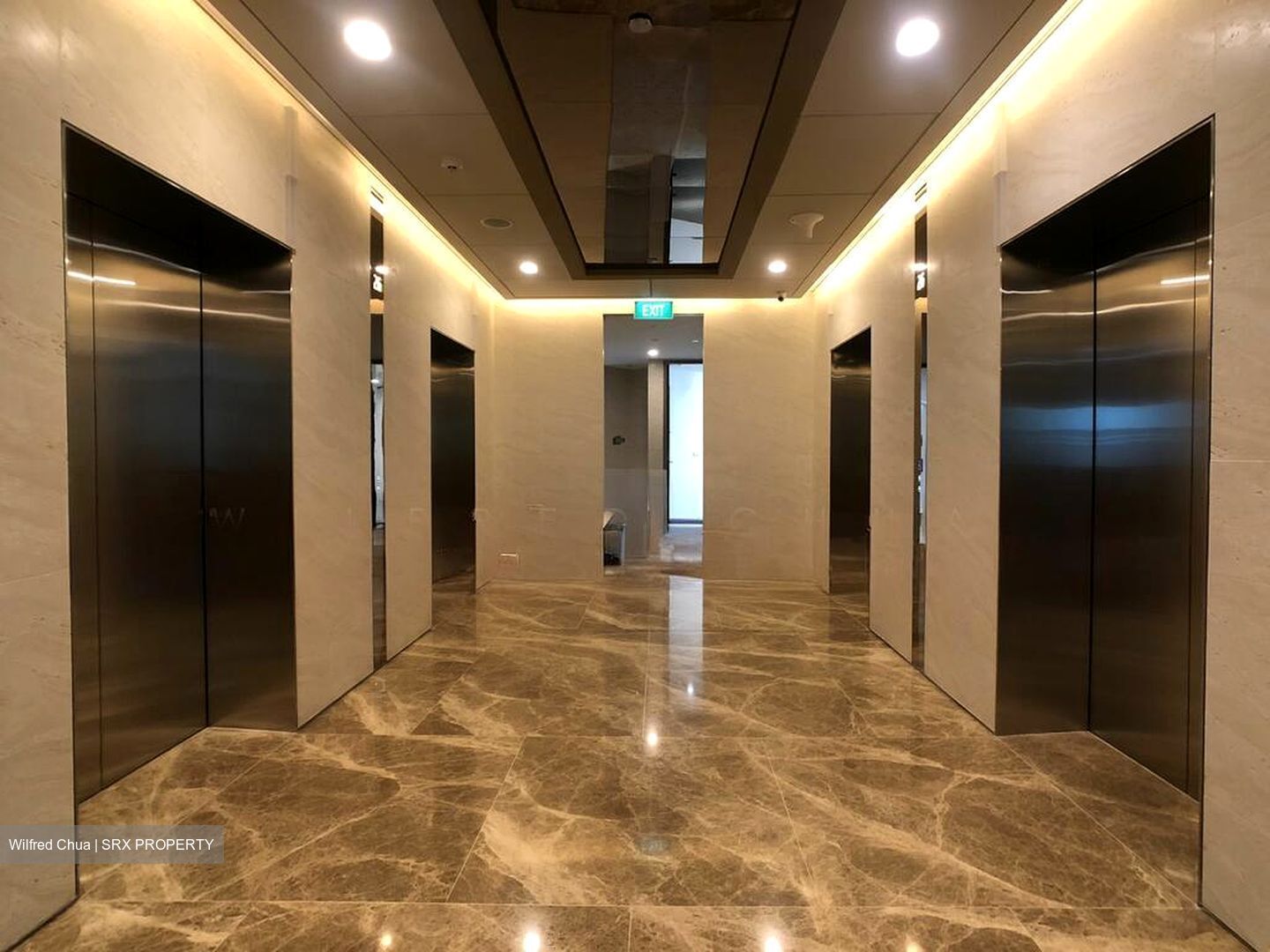 PLUS (D1), Office #579575191